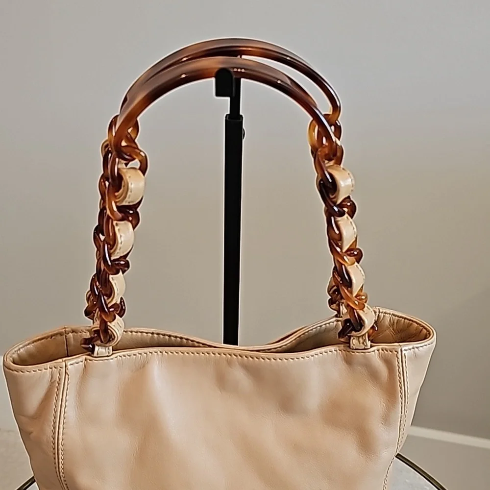 👑AUTHENTIC RARE👑 Vintage CHANEL CC Beige Lambskin Shoulder Tote - Picture 5 of 15